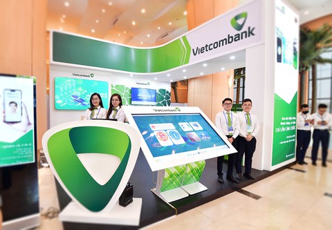 Vietcombank đồng hành cùng sự kiện Ngày chuyển đổi số ngành Ngân hàng - Ảnh 3. Vietcombank đồng hành cùng sự kiện Ngày chuyển đổi số ngành Ngân hàng - Ảnh 3.