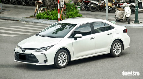 Sedan cỡ C đua giảm giá trong tháng Ngâu, có mẫu hết hàng chờ ra bản mới tại Việt Nam - Ảnh 3. Sedan cỡ C đua giảm giá trong tháng Ngâu, có mẫu hết hàng chờ ra bản mới tại Việt Nam - Ảnh 3.
