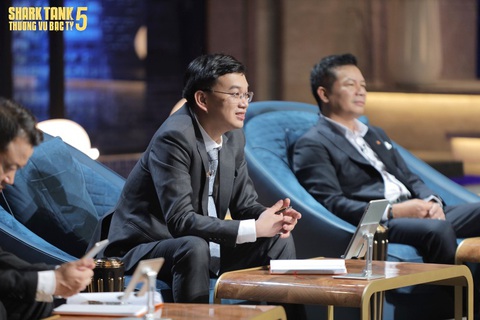 Shark Lê Hùng Anh: Khởi nghiệp cần ăn chắc mặc bền - Ảnh 1. Shark Lê Hùng Anh: Khởi nghiệp cần ăn chắc mặc bền - Ảnh 1.