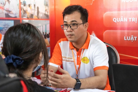 Phương án nào cho thí sinh có điểm tốt nghiệp chưa như ý? - Ảnh 1. Phương án nào cho thí sinh có điểm tốt nghiệp chưa như ý? - Ảnh 1.