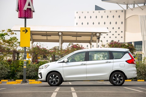 Suzuki và những mẫu xe ô tô gọn nhẹ, đầy công năng - Ảnh 1. Suzuki và những mẫu xe ô tô gọn nhẹ, đầy công năng - Ảnh 1.