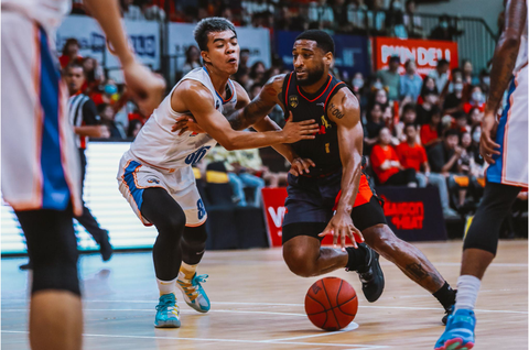 Madarious Gibbs - ‘Mũi khoan’ thượng hạng của Saigon Heat - Ảnh 3. Madarious Gibbs - ‘Mũi khoan’ thượng hạng của Saigon Heat - Ảnh 3.