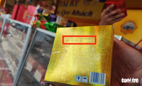 Bánh trung thu đến giờ mua 1 tặng 4 - Ảnh 3. Bánh trung thu đến giờ mua 1 tặng 4 - Ảnh 3.