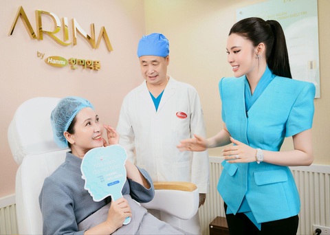 Viện Thẩm Mỹ Arina vào Top 10 thương hiệu Uy tín Hàng đầu Châu Á 2022 - Ảnh 4. Viện Thẩm Mỹ Arina vào Top 10 thương hiệu Uy tín Hàng đầu Châu Á 2022 - Ảnh 4.