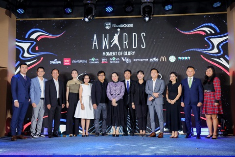 Loạt sao bóng rổ rinh giải tại VBA Awards 2022 - Ảnh 4. Loạt sao bóng rổ rinh giải tại VBA Awards 2022 - Ảnh 4.