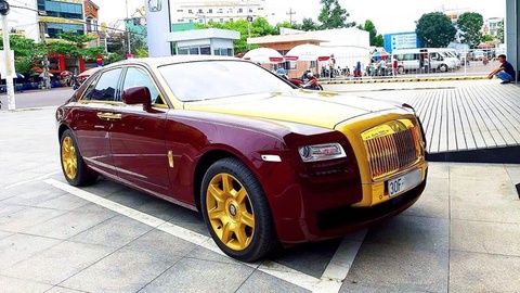 Siêu xe Rolls-Royce Ghost của ông Trịnh Văn Quyết bị BIDV thu giữ để xiết nợ- Ảnh 1. Siêu xe Rolls-Royce Ghost của ông Trịnh Văn Quyết bị BIDV thu giữ để xiết nợ- Ảnh 1.