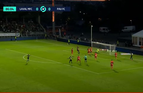 Quang Hải lại ngồi ngoài, Pau FC có trận thắng đầu tiên - Ảnh 1. Quang Hải lại ngồi ngoài, Pau FC có trận thắng đầu tiên - Ảnh 1.