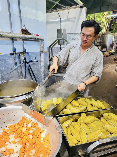 Ảnh vui sao Việt 11-9: Hiền Thục gây cười khi mẹ nhờ kéo dài chân - Ảnh 10. Ảnh vui sao Việt 11-9: Hiền Thục gây cười khi mẹ nhờ kéo dài chân - Ảnh 10.