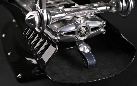Pagani tung đồ chơi cực độc, giá bằng 4 chiếc Camry ở Mỹ - Ảnh 2. Pagani tung đồ chơi cực độc, giá bằng 4 chiếc Camry ở Mỹ - Ảnh 2.