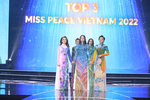 Lý lịch xịn xò của Miss Peace Vietnam 2022 Trần Thị Ban Mai - Ảnh 5. Lý lịch xịn xò của Miss Peace Vietnam 2022 Trần Thị Ban Mai - Ảnh 5.