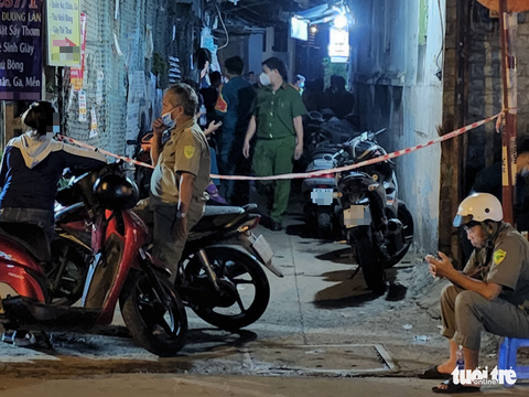 Điều tra vụ nam thanh niên chết bất thường tại nhà trọ ở quận 8, TP.HCM - Ảnh 2. Điều tra vụ nam thanh niên chết bất thường tại nhà trọ ở quận 8, TP.HCM - Ảnh 2.