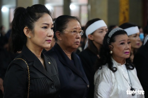 Tiễn đưa minh tinh màn bạc Thẩm Thúy Hằng - Ảnh 3. Tiễn đưa minh tinh màn bạc Thẩm Thúy Hằng - Ảnh 3.