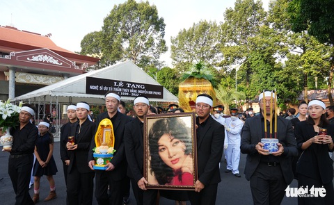Tiễn đưa minh tinh màn bạc Thẩm Thúy Hằng - Ảnh 7. Tiễn đưa minh tinh màn bạc Thẩm Thúy Hằng - Ảnh 7.
