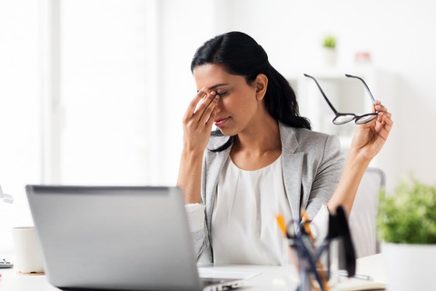 Tầm soát miễn phí bệnh khô mắt cho người lớn tuổi với phương pháp Nhật Bản - Ảnh 1. Tầm soát miễn phí bệnh khô mắt cho người lớn tuổi với phương pháp Nhật Bản - Ảnh 1.