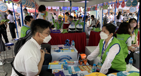Thí sinh lo lắng vì không có tên trong hệ thống xét tuyển của Bộ Giáo dục và Đào tạo - Ảnh 1. Thí sinh lo lắng vì không có tên trong hệ thống xét tuyển của Bộ Giáo dục và Đào tạo - Ảnh 1.