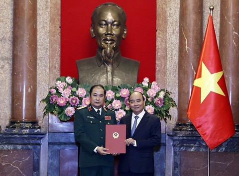 Thăng quân hàm thượng tướng cho Phó tổng Tham mưu trưởng Phùng Sĩ Tấn - Ảnh 1. Thăng quân hàm thượng tướng cho Phó tổng Tham mưu trưởng Phùng Sĩ Tấn - Ảnh 1.