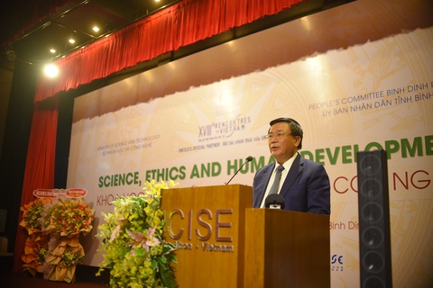 Gần 200 nhà khoa học dự hội thảo Khoa học, đạo đức và phát triển con người - Ảnh 2. Gần 200 nhà khoa học dự hội thảo Khoa học, đạo đức và phát triển con người - Ảnh 2.