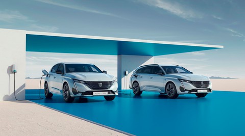 Peugeot 308 chạy điện ra mắt: 400 km/sạc, bán xe online không thêm phí - Ảnh 1. Peugeot 308 chạy điện ra mắt: 400 km/sạc, bán xe online không thêm phí - Ảnh 1.