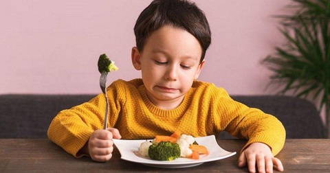 Đừng để con nhẹ cân vì táo bón - Ảnh 1. Đừng để con nhẹ cân vì táo bón - Ảnh 1.