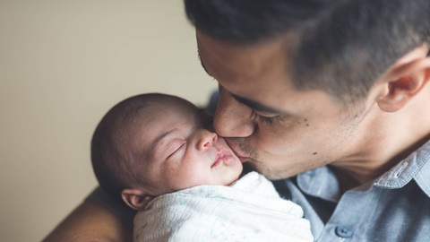 Vỏ não những người lần đầu làm cha có thể co lại - Ảnh 1. Vỏ não những người lần đầu làm cha có thể co lại - Ảnh 1.