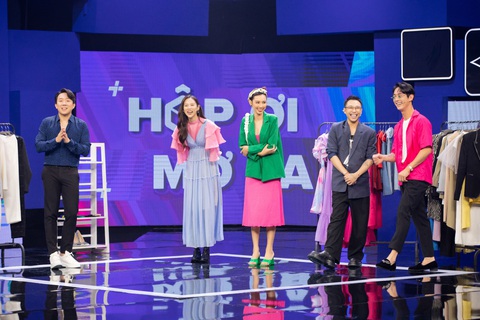 LazLive+ Hộp ơi, mở ra - ‘bình cũ, rượu mới’ trong livestream thương mại điện tử - Ảnh 2. LazLive+ Hộp ơi, mở ra - ‘bình cũ, rượu mới’ trong livestream thương mại điện tử - Ảnh 2.