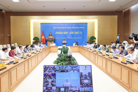 Đang có tâm lý chủ quan với COVID-19, số ca nhiễm gia tăng, có ngày gần 4.000 ca - Ảnh 1. Đang có tâm lý chủ quan với COVID-19, số ca nhiễm gia tăng, có ngày gần 4.000 ca - Ảnh 1.