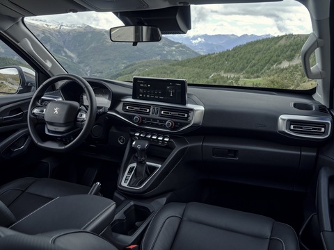 Bán tải Peugeot Landtrek về Đông Nam Á, cạnh tranh Hilux, Ranger - Ảnh 9. Bán tải Peugeot Landtrek về Đông Nam Á, cạnh tranh Hilux, Ranger - Ảnh 9.