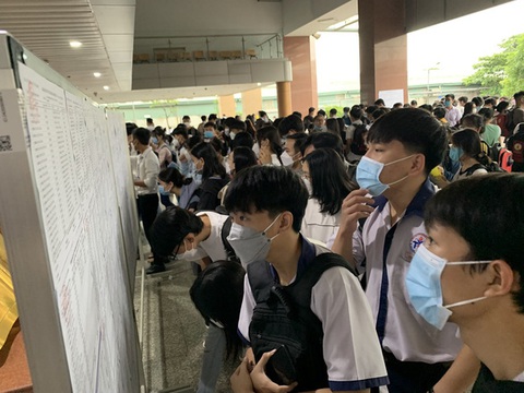 Tin sáng 15-9: Nhiều trường đại học sẽ công bố điểm chuẩn; Gần 388 triệu USD nhập rau quả Trung Quốc - Ảnh 3. Tin sáng 15-9: Nhiều trường đại học sẽ công bố điểm chuẩn; Gần 388 triệu USD nhập rau quả Trung Quốc - Ảnh 3.
