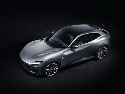 SUV mới của Ferrari hơn thua với Lamborghini và Aston Martin: Đua tranh từng thông số - Ảnh 4. SUV mới của Ferrari hơn thua với Lamborghini và Aston Martin: Đua tranh từng thông số - Ảnh 4.