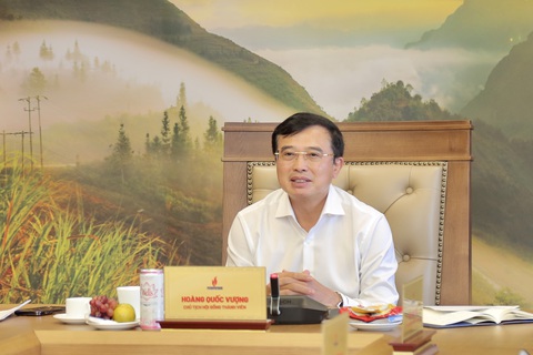 Mới 9 tháng, PVN đã cán đích chỉ tiêu doanh thu, lợi nhuận - Ảnh 1. Mới 9 tháng, PVN đã cán đích chỉ tiêu doanh thu, lợi nhuận - Ảnh 1.