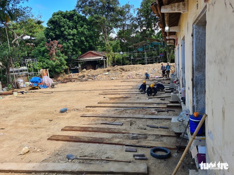 Cận cảnh ‘thần đèn’ di dời chánh điện chùa Diệu Đế nặng 1.000 tấn ở Huế - Ảnh 4. Cận cảnh ‘thần đèn’ di dời chánh điện chùa Diệu Đế nặng 1.000 tấn ở Huế - Ảnh 4.