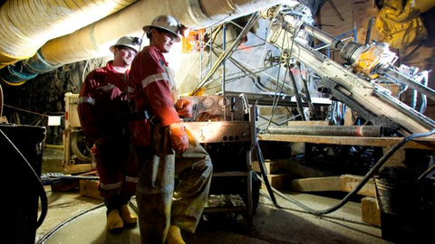 Giá bánh vàng uranium tăng lên mức cao nhất - Ảnh 1. Giá bánh vàng uranium tăng lên mức cao nhất - Ảnh 1.