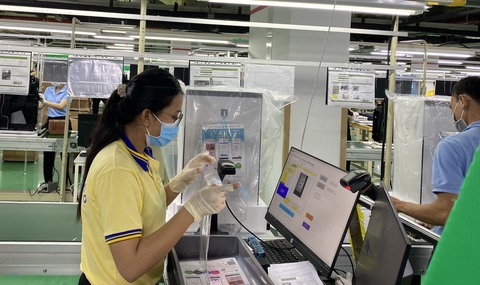 Cơ hội không phân biệt cá nhỏ, cá lớn - Ảnh 1. Cơ hội không phân biệt cá nhỏ, cá lớn - Ảnh 1.