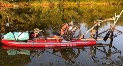 Thuyền tự chế có thể biến thành xe đạp đi trên bờ: Thô sơ nhưng đa năng - Ảnh 1. Thuyền tự chế có thể biến thành xe đạp đi trên bờ: Thô sơ nhưng đa năng - Ảnh 1.