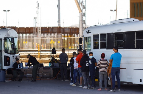 Reuters: Mỹ âm thầm kêu gọi Mexico nhận thêm người di cư từ Cuba, Nicaragua và Venezuela - Ảnh 1. Reuters: Mỹ âm thầm kêu gọi Mexico nhận thêm người di cư từ Cuba, Nicaragua và Venezuela - Ảnh 1.