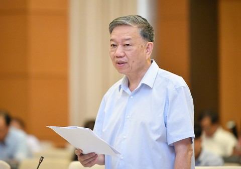 Bộ trưởng Tô Lâm: Tham nhũng càng tinh vi, phức tạp, mình cứ ra cái khiên này, nó lại có mác khác - Ảnh 1. Bộ trưởng Tô Lâm: Tham nhũng càng tinh vi, phức tạp, mình cứ ra cái khiên này, nó lại có mác khác - Ảnh 1.