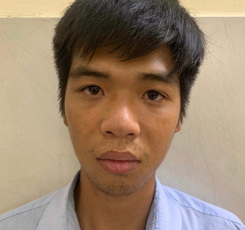 Cả nhà đến quán net chơi, bố mẹ ngủ say để con gái 4 tuổi bị dâm ô - Ảnh 1. Cả nhà đến quán net chơi, bố mẹ ngủ say để con gái 4 tuổi bị dâm ô - Ảnh 1.