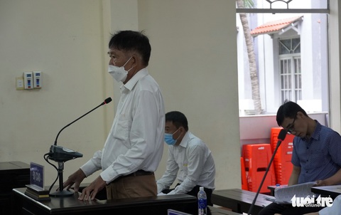 Khỏi bệnh tâm thần sau gần 4 năm chữa trị, cựu giám đốc ngân hàng bị truy tố, hầu tòa - Ảnh 1. Khỏi bệnh tâm thần sau gần 4 năm chữa trị, cựu giám đốc ngân hàng bị truy tố, hầu tòa - Ảnh 1.