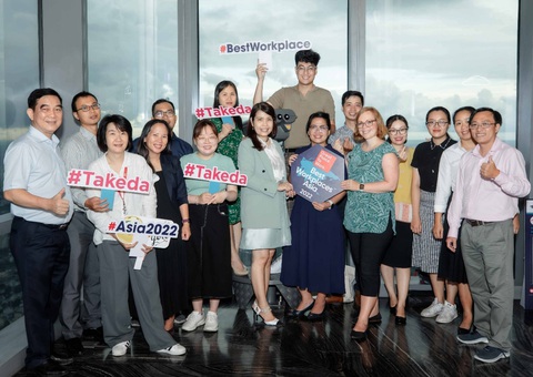 Takeda Việt Nam nhận giải thưởng ‘Nơi làm việc tốt nhất châu Á 2022’ do Great Place to Work® trao - Ảnh 1. Takeda Việt Nam nhận giải thưởng ‘Nơi làm việc tốt nhất châu Á 2022’ do Great Place to Work® trao - Ảnh 1.