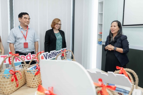 Takeda Việt Nam nhận giải thưởng ‘Nơi làm việc tốt nhất châu Á 2022’ do Great Place to Work® trao - Ảnh 6. Takeda Việt Nam nhận giải thưởng ‘Nơi làm việc tốt nhất châu Á 2022’ do Great Place to Work® trao - Ảnh 6.