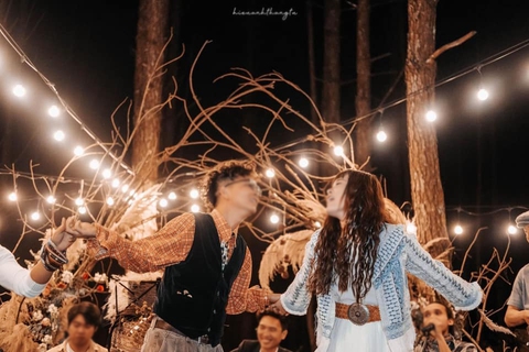 Ảnh cưới trong mơ nét căng của cô dâu 17 tỉ - Ảnh 2. Ảnh cưới trong mơ nét căng của cô dâu 17 tỉ - Ảnh 2.