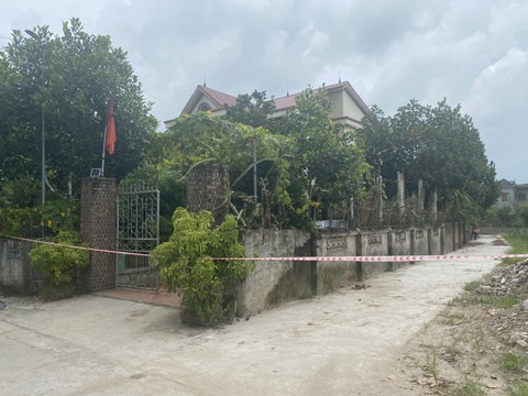 Bắt được nghi phạm vào nhà ăn trộm rồi đâm chết chủ nhà - Ảnh 1. Bắt được nghi phạm vào nhà ăn trộm rồi đâm chết chủ nhà - Ảnh 1.