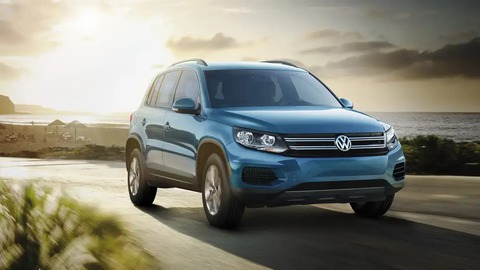 5 mẫu xe bán cả thế hệ mới lẫn cũ: Có bản cũ còn cháy hàng - Ảnh 2. 5 mẫu xe bán cả thế hệ mới lẫn cũ: Có bản cũ còn cháy hàng - Ảnh 2.