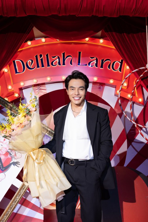 Sao Việt nô nức hóa trang Drag Queen trẩy hội cùng Thanh Duy trong Delilah Land - Ảnh 18. Sao Việt nô nức hóa trang Drag Queen trẩy hội cùng Thanh Duy trong Delilah Land - Ảnh 18.