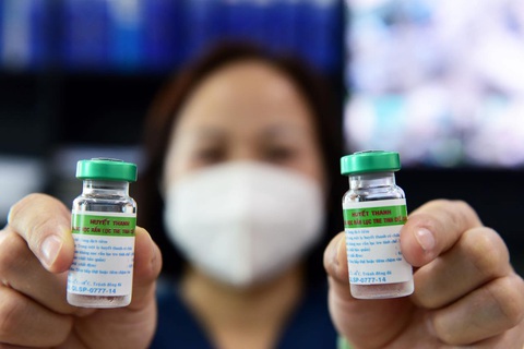 Bao giờ hết thiếu thuốc giải độc? - Ảnh 1. Bao giờ hết thiếu thuốc giải độc? - Ảnh 1.