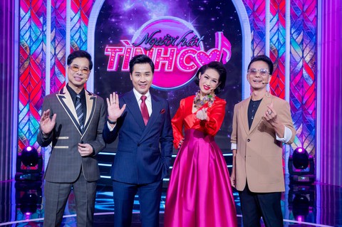 Xem - nghe cuối tuần: Nghệ sĩ Tự Long kể hậu trường Táo quân; Ca sĩ mặt nạ khai hỏa vòng 3 - Ảnh 3. Xem - nghe cuối tuần: Nghệ sĩ Tự Long kể hậu trường Táo quân; Ca sĩ mặt nạ khai hỏa vòng 3 - Ảnh 3.