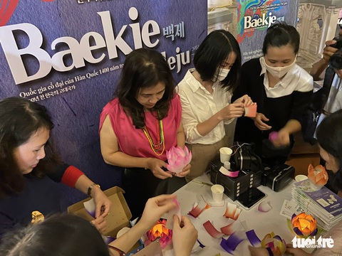 Xem triển lãm Baekje và Jeju, học được gì từ kinh nghiệm quảng bá di sản của Hàn Quốc - Ảnh 3. Xem triển lãm Baekje và Jeju, học được gì từ kinh nghiệm quảng bá di sản của Hàn Quốc - Ảnh 3.