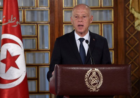 Tunisia phạt tù 10 năm người tung tin giả nhắm vào quan chức - Ảnh 1. Tunisia phạt tù 10 năm người tung tin giả nhắm vào quan chức - Ảnh 1.