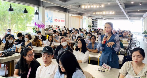 Những trang sách chỉ đường trị liệu tâm lý tâm thần - Ảnh 2. Những trang sách chỉ đường trị liệu tâm lý tâm thần - Ảnh 2.