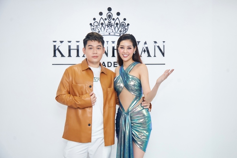 Hoa hậu Khánh Vân thử sức đào tạo hoa hậu - Ảnh 8. Hoa hậu Khánh Vân thử sức đào tạo hoa hậu - Ảnh 8.